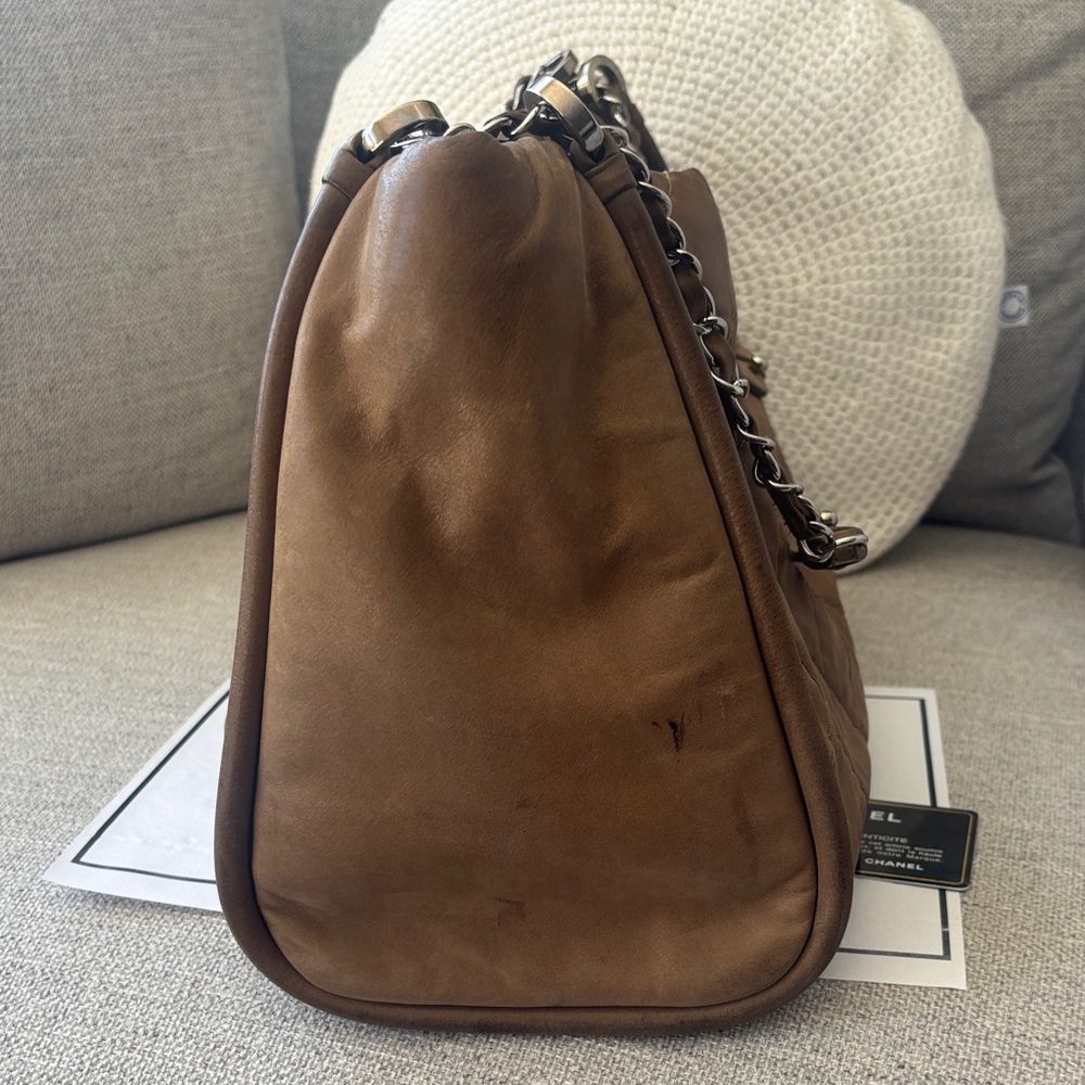 CHANEL Tan Quilted Tote Bag - Picture 10 of 10